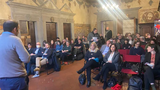 Descrizione immagine non disponibile